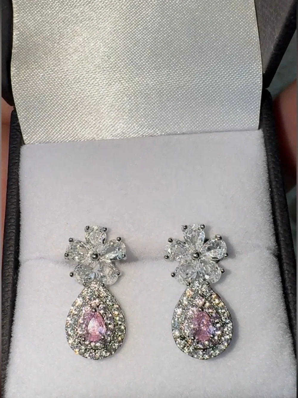 N/A stunning silver